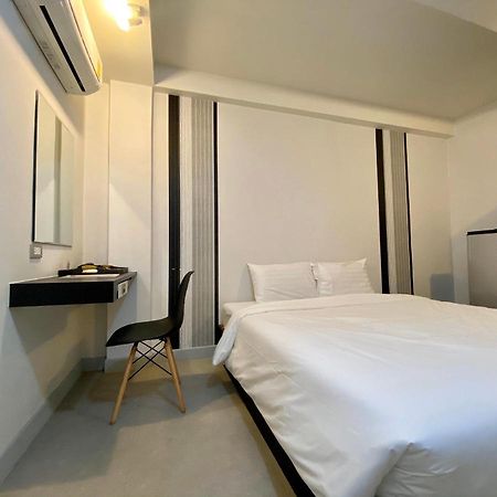Beam House Hotell Patong Exteriör bild