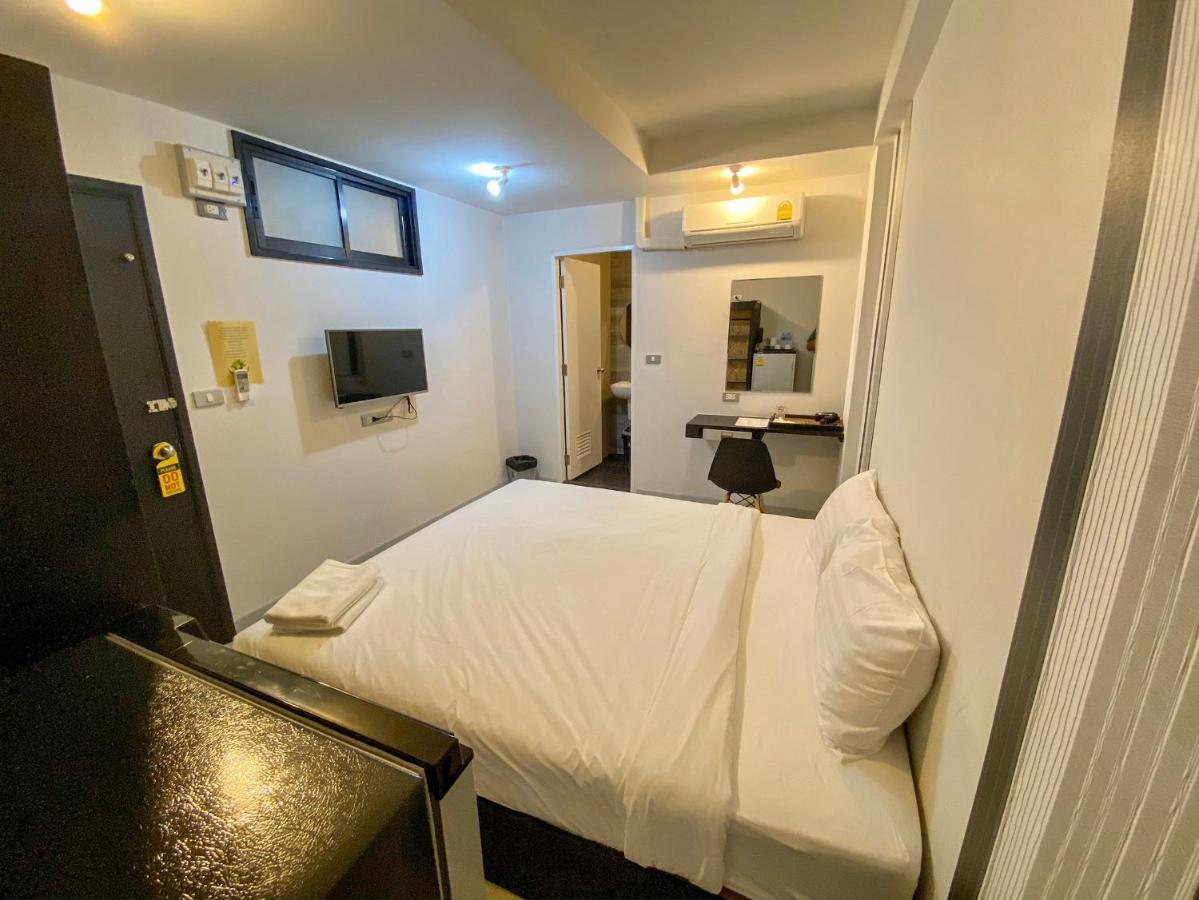 Beam House Hotell Patong Exteriör bild